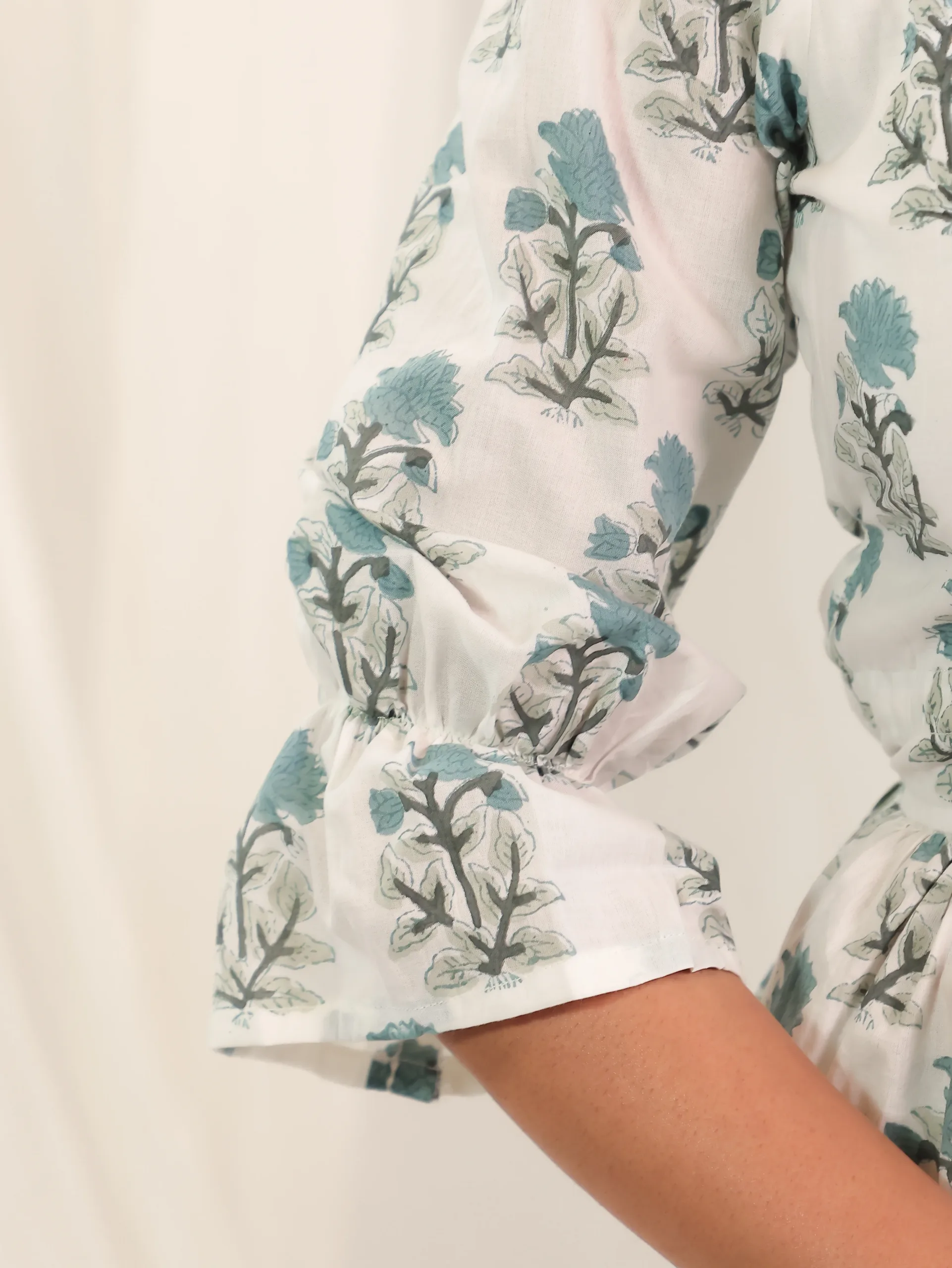 Summer Blossom Cotton Co-Ord Set – Ivory & Teal 6 Summer Blossom Cotton Co-Ord Set – Ivory & Teal - Image 6